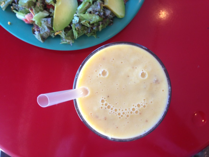 passionate-first-date-happy-face